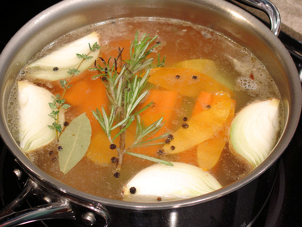 Golden Thanksgiving Turkey Giblet Stock Gunter Wilhelm