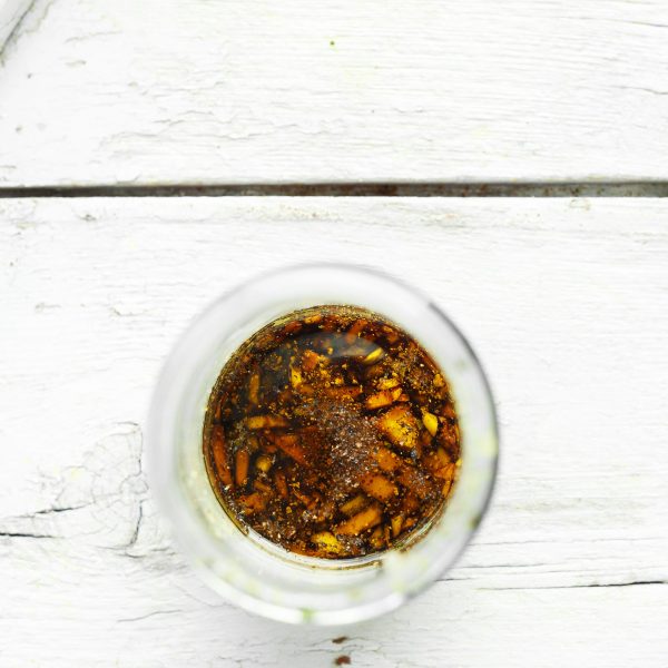 HOW-TO-make-balsamic-vinaigrette-with-shallot-4-ingredients-vegan-glutenfree-dressing-recipe